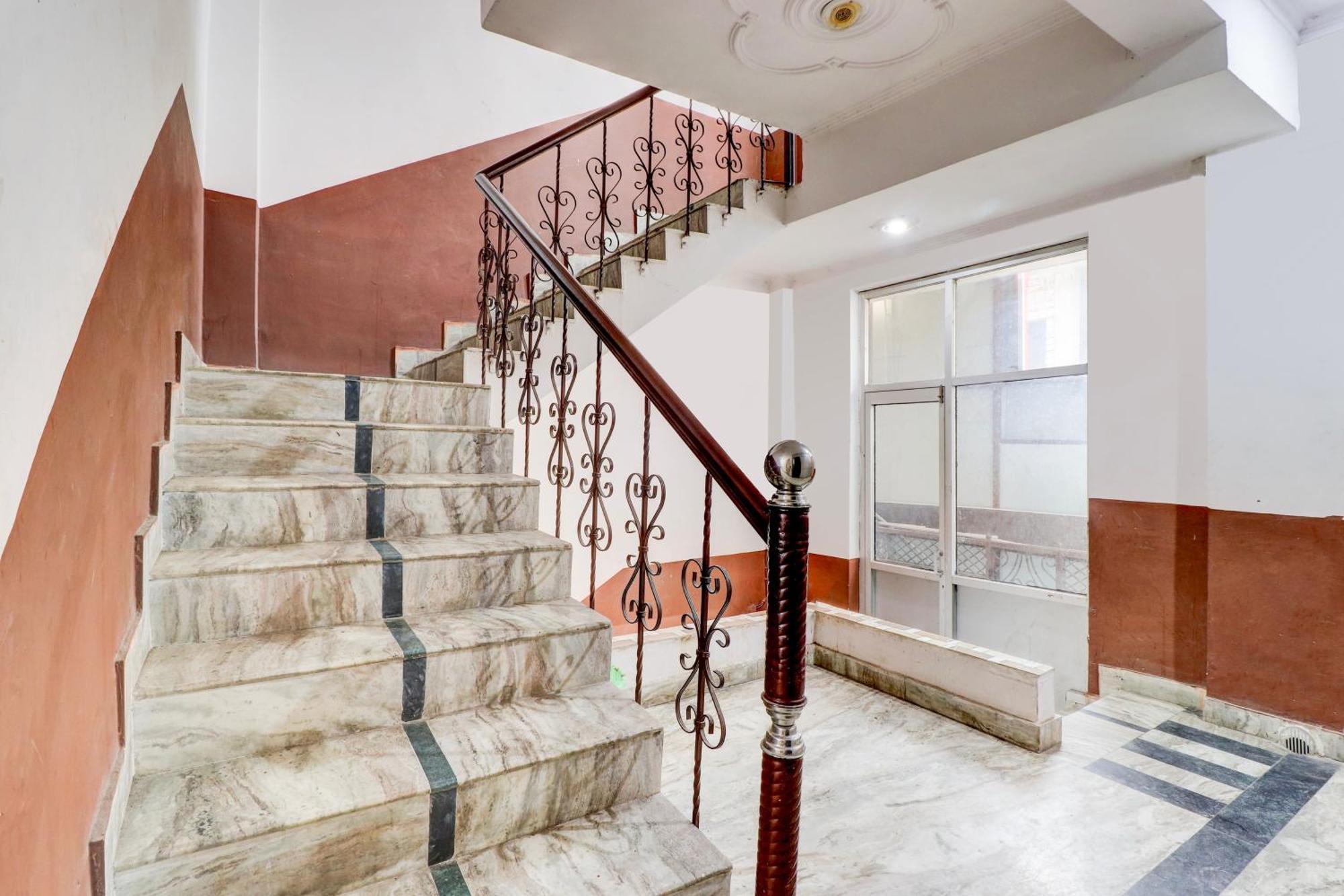 Hotel O Sheetal Ganga Dham Харидвар Экстерьер фото